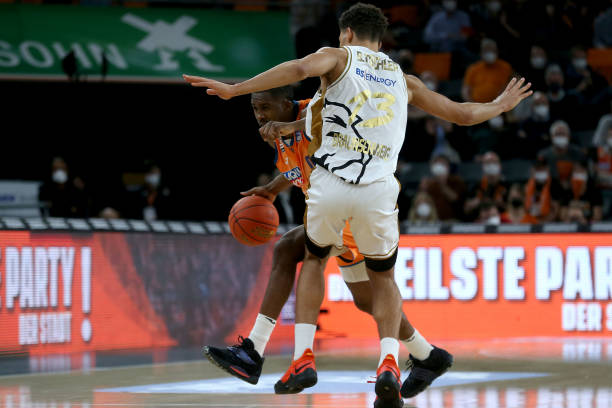 对于一名年 对于一名年