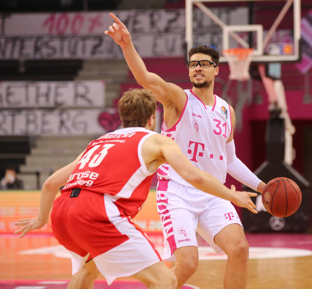 由于工作无 由于工作无