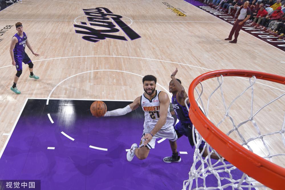 官方：拜仁名誉主席赫内斯获颁DFL荣誉奖